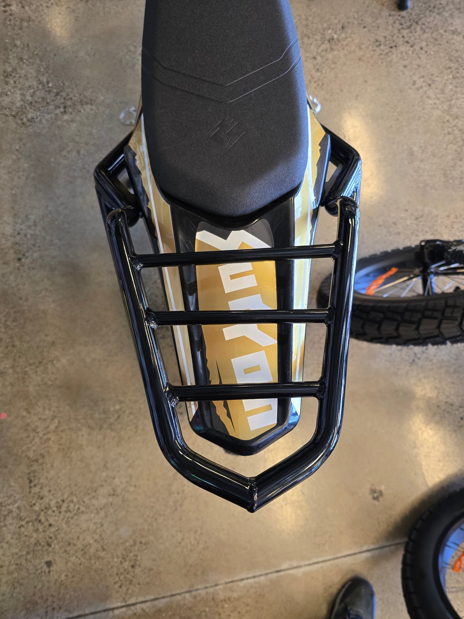 DXE Rear MX Rack for Ultra Bee