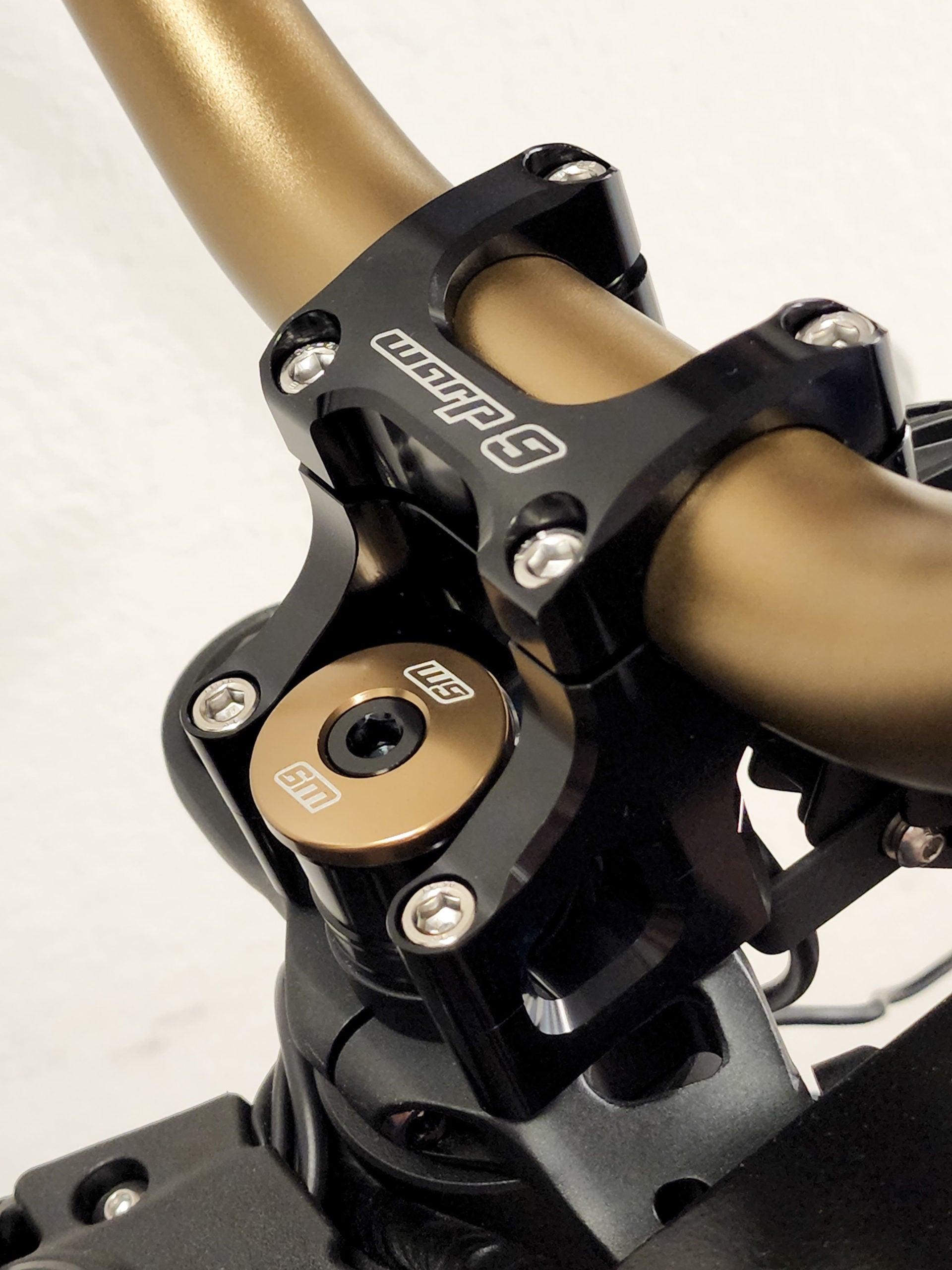 Warp9 Racing  Bar Mount