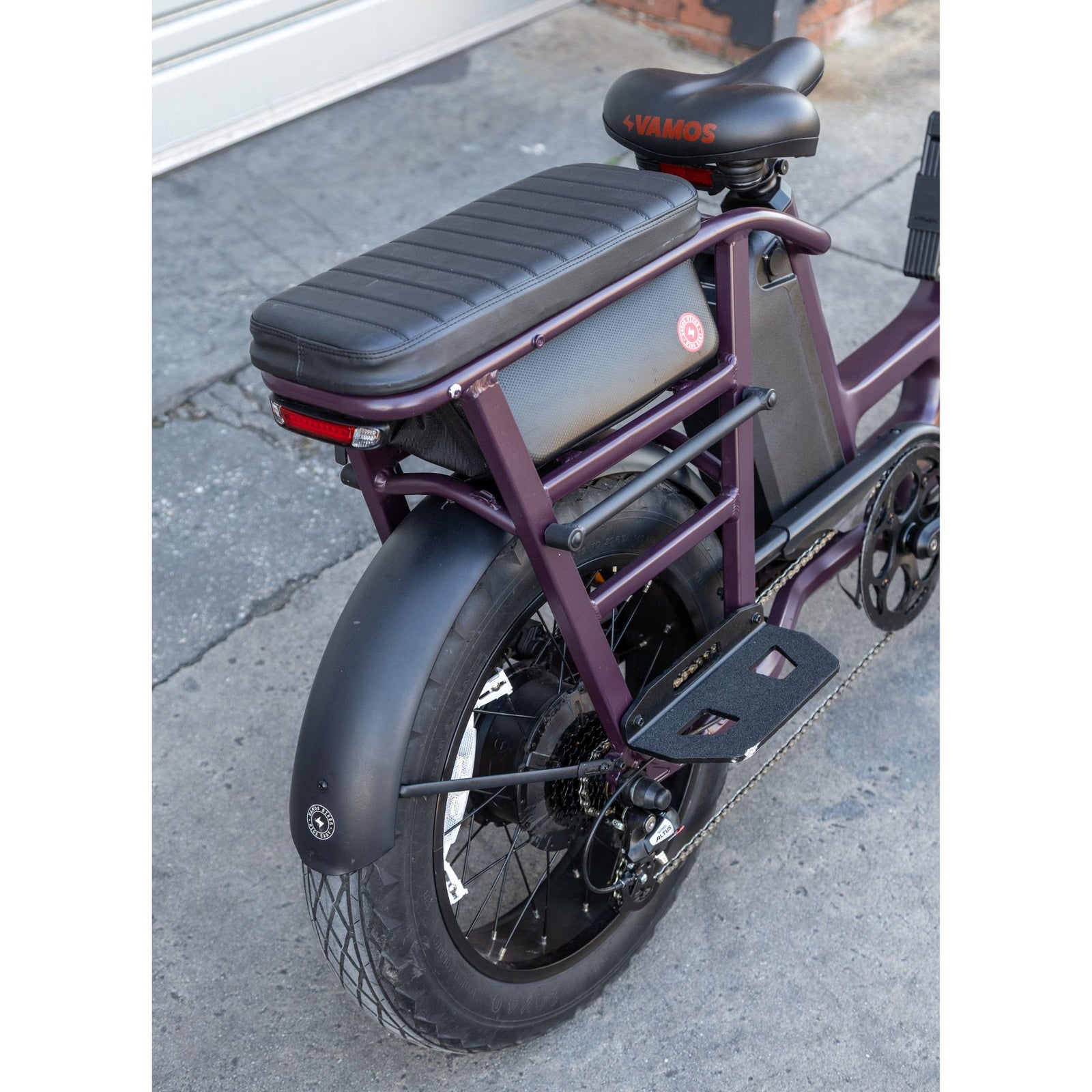 Vamos El Amigo (Pre-Owned)