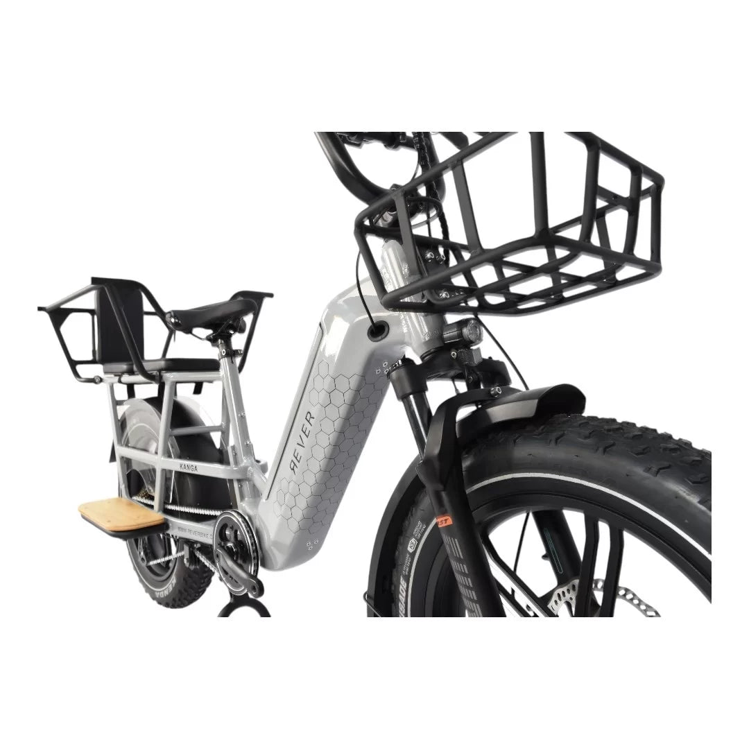 Rever Kanga Cargo