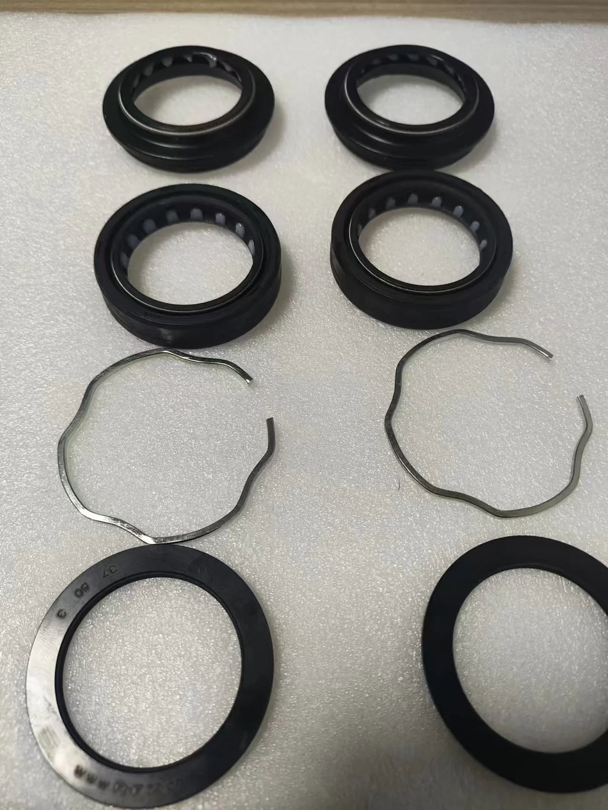 RFLOXA Outer Tube Oil Seal Kit 8-Pieces Set For Hawk Fork
