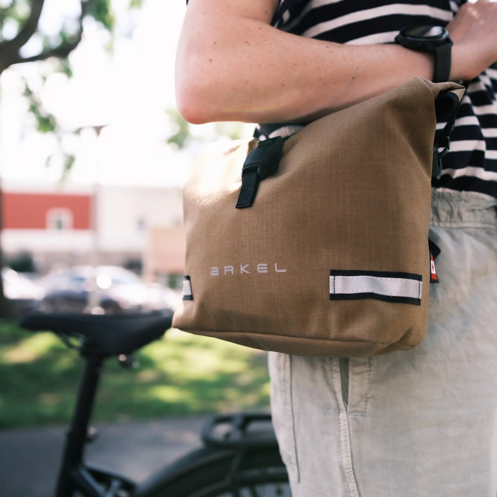 Arkel Signature BB Handlebar Bag - 4 L HANDLEBAR BAGS Melbourne Powered Electric Bikes Cordura Coyote Brown 