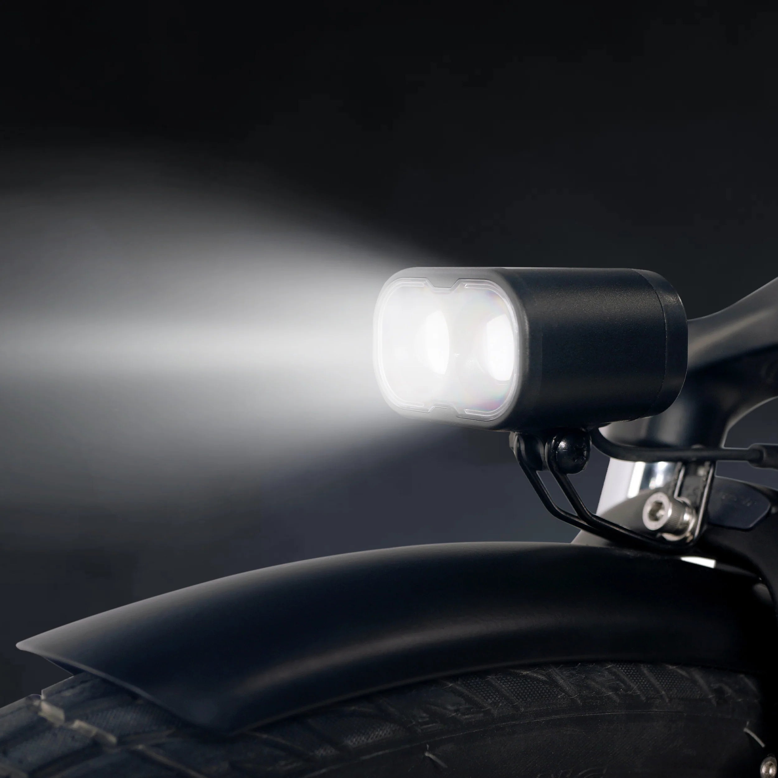 NCM T7 Trekking Commuter E-Bike