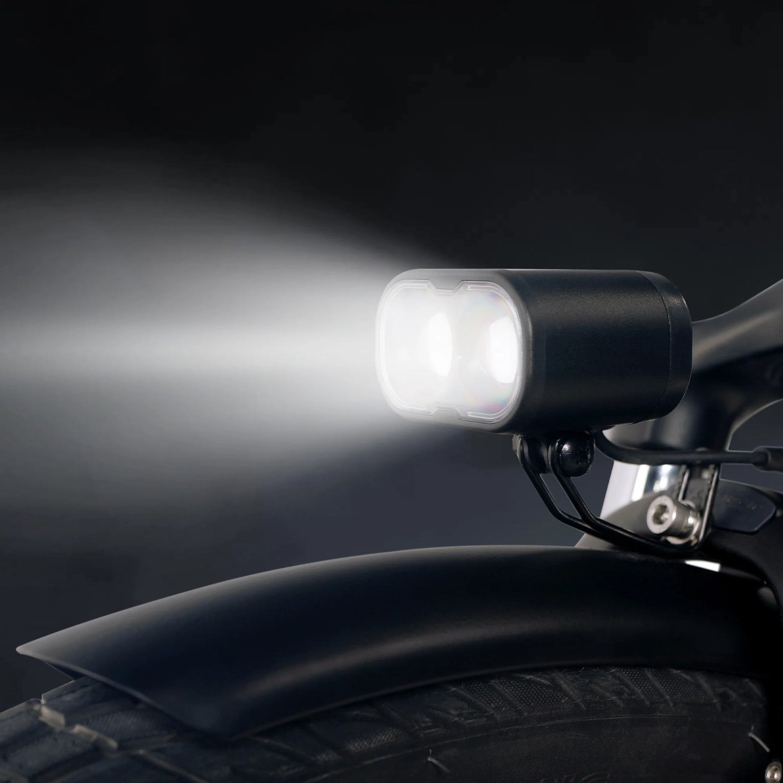 NCM T7 Trekking Commuter E-Bike