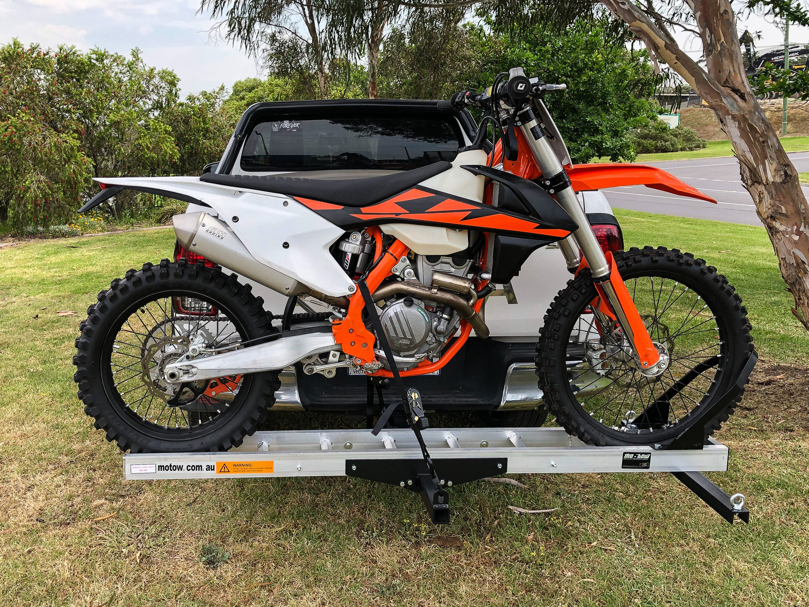Mo-Tow 1.9M Heavy Duty Motocross /  Motorcycle Bike Carrier