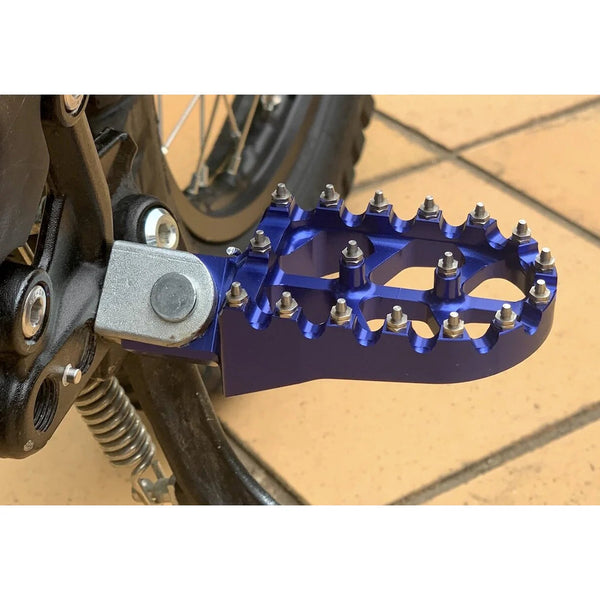 Light Bee Ultimate CNC Foot Peg Upgrade SUR-RON PARTS Melbourne Powered Electric Bikes 