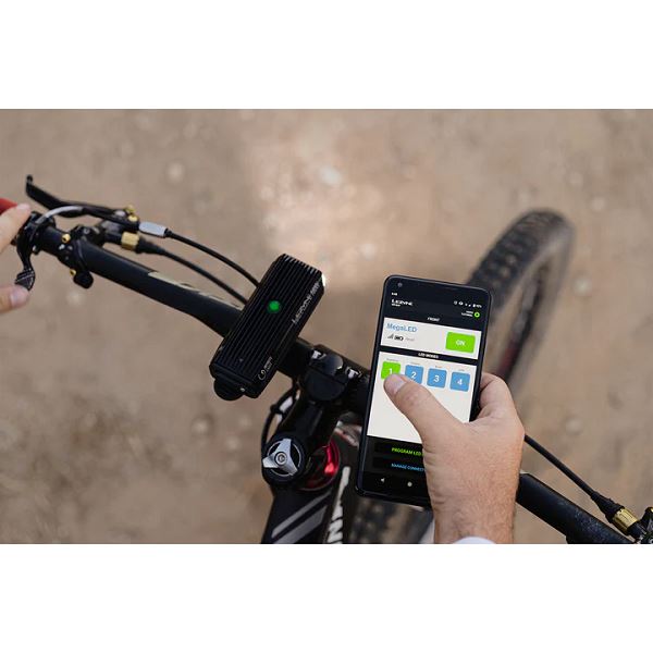 Lezyne Mega Drive 1800i Front LED Bike Light BATTERY & USB LIGHTS Melbourne Powered Electric Bikes 