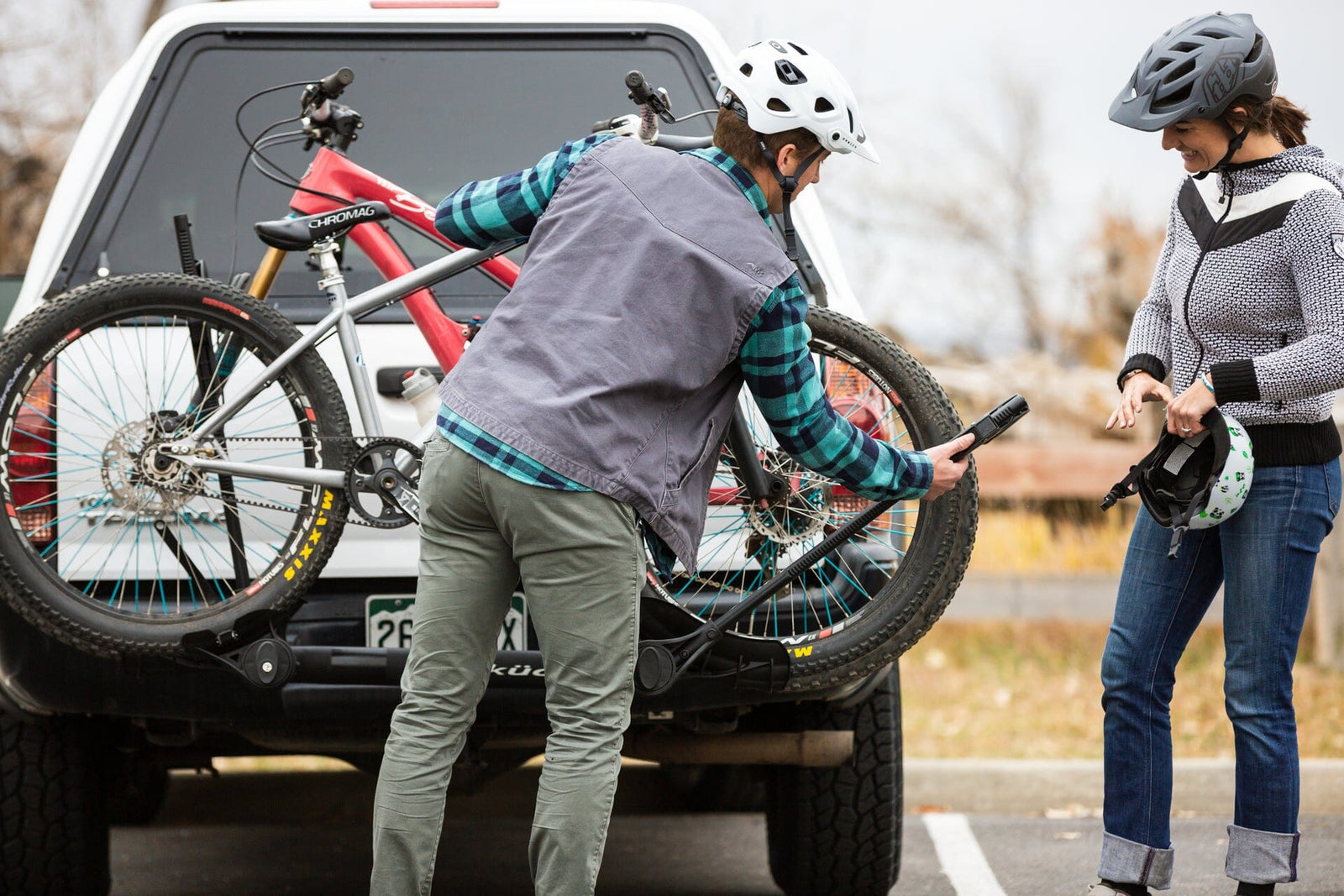 Kuat Transfer V2 - 3-bike Rack - 2