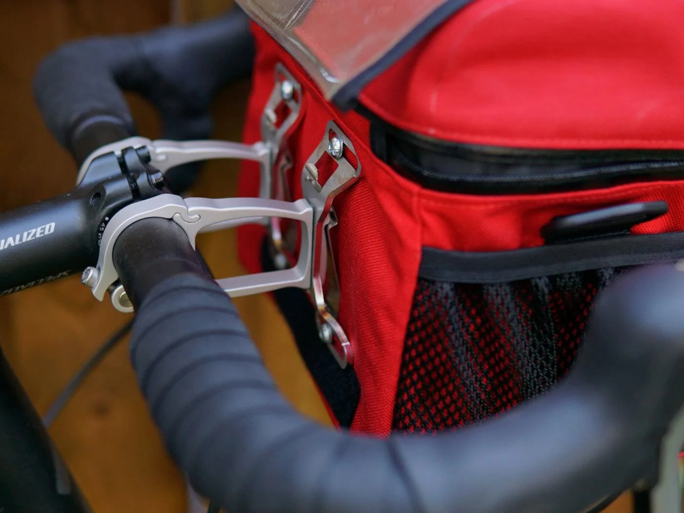 Arkel Handlebar Bag HANDLEBAR BAGS Melbourne Powered Electric Bikes 